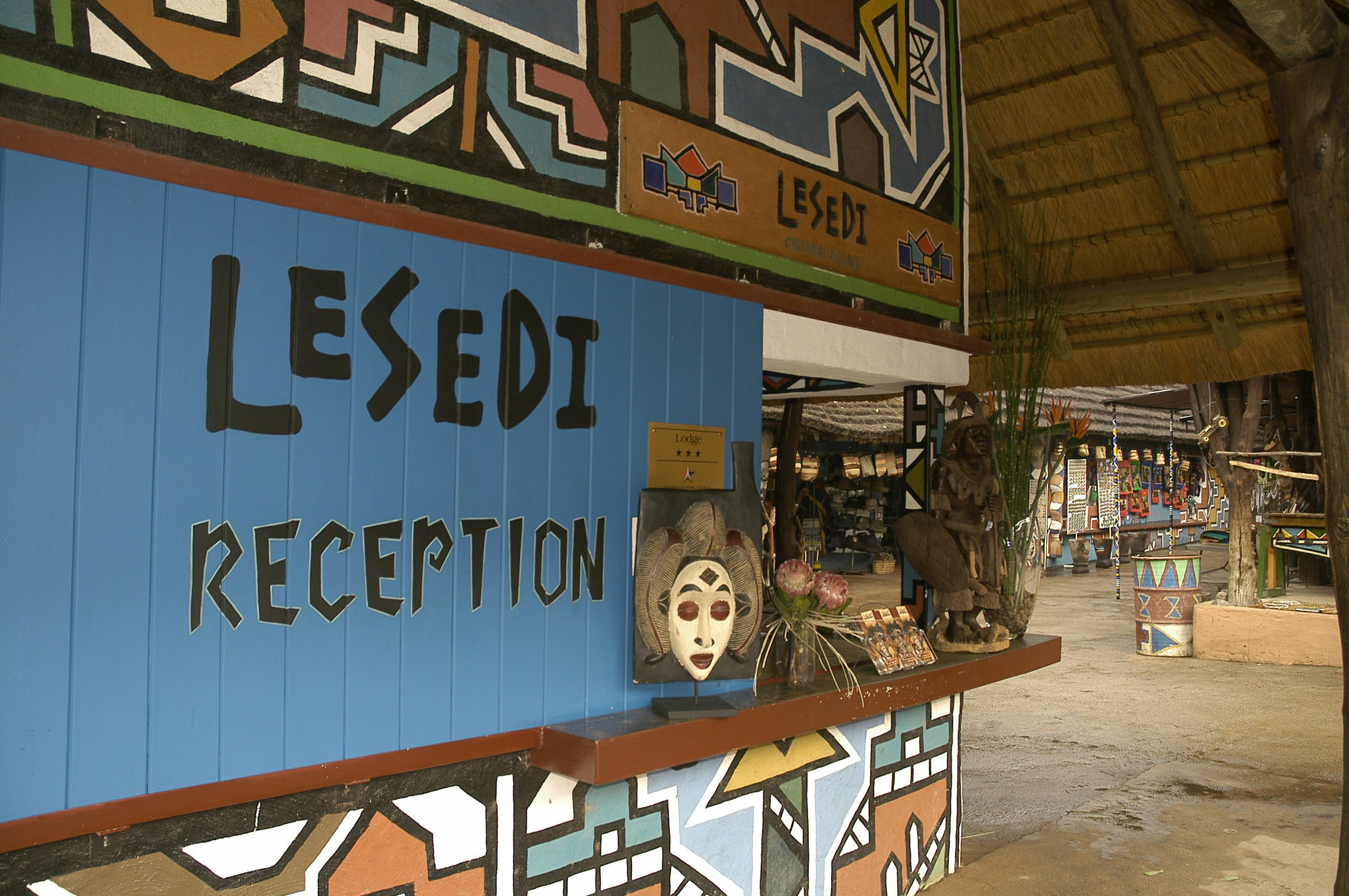 Aha Lesedi African Lodge & Cultural Village Broederstroom Exteriör bild