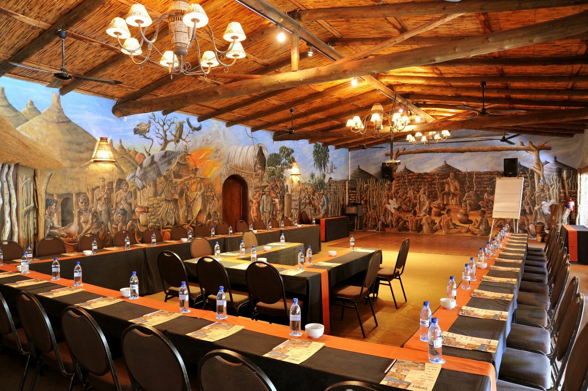 Aha Lesedi African Lodge & Cultural Village Broederstroom Exteriör bild