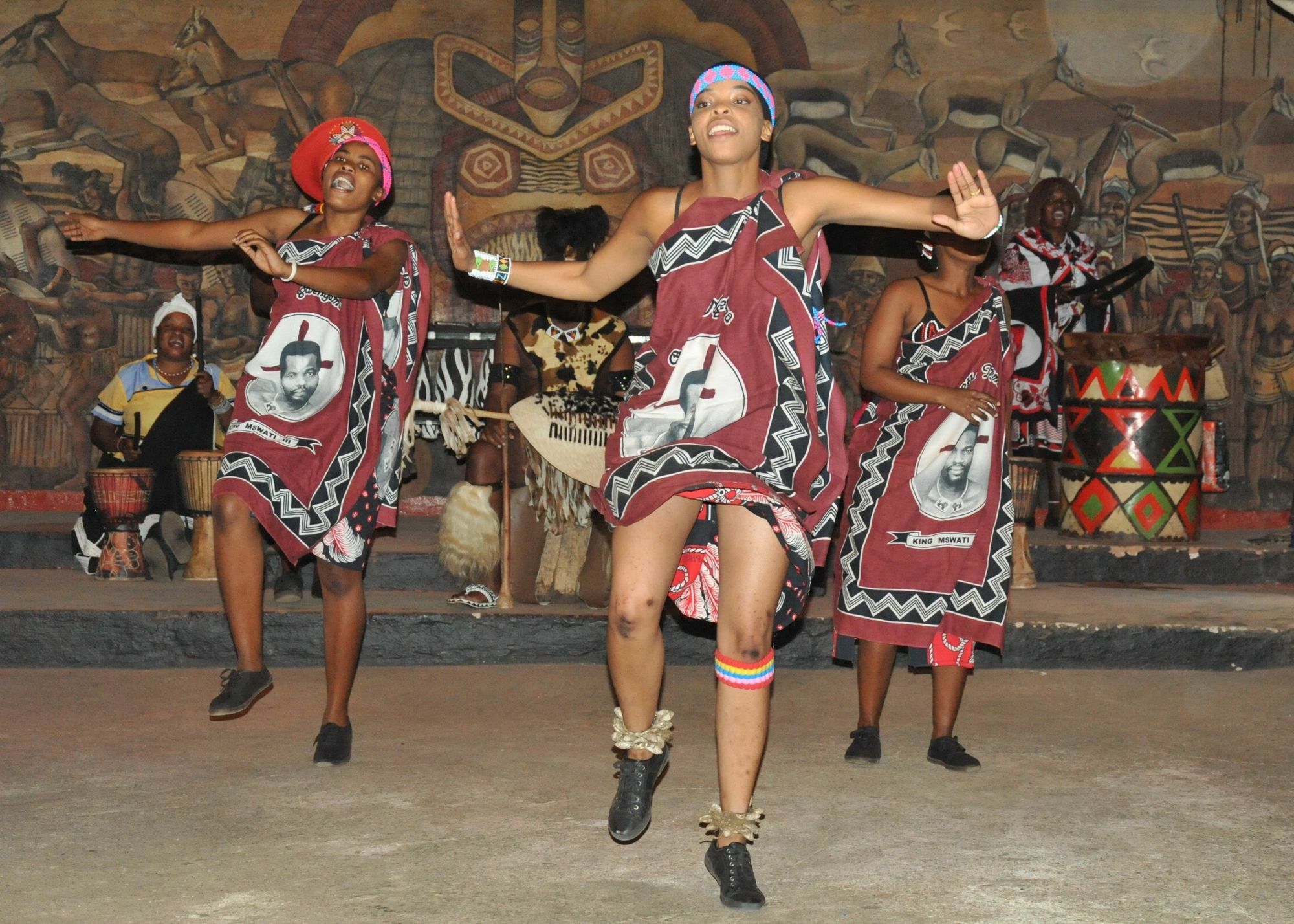 Aha Lesedi African Lodge & Cultural Village Broederstroom Exteriör bild