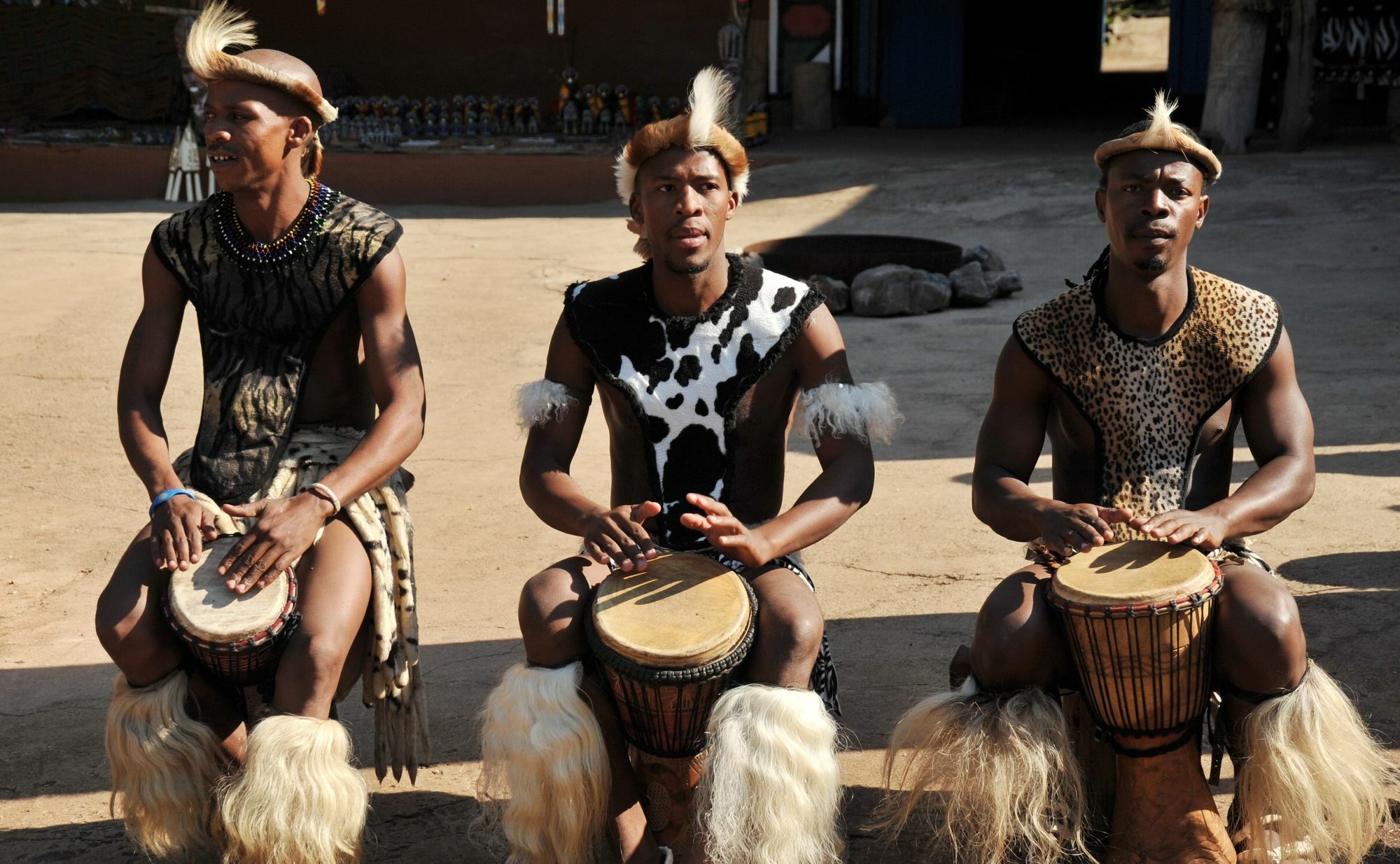 Aha Lesedi African Lodge & Cultural Village Broederstroom Exteriör bild