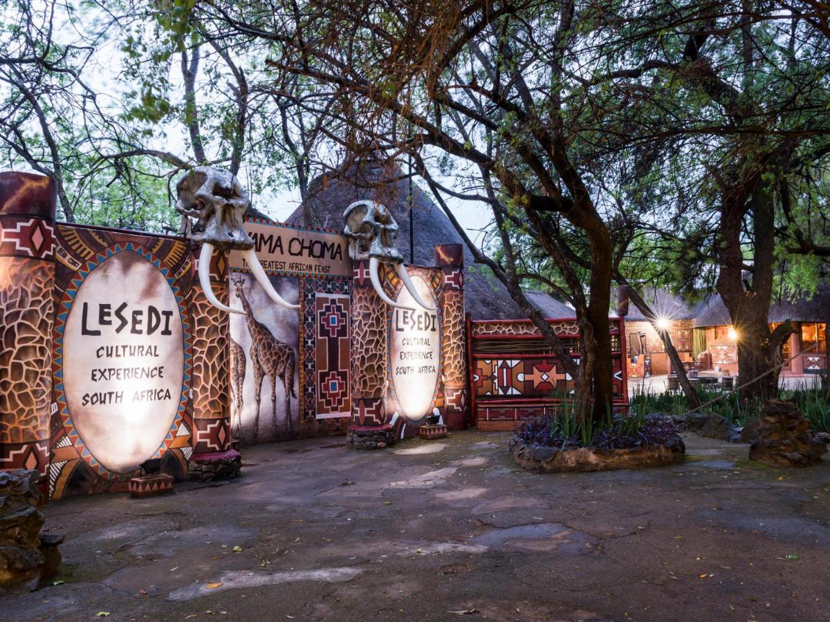Aha Lesedi African Lodge & Cultural Village Broederstroom Exteriör bild